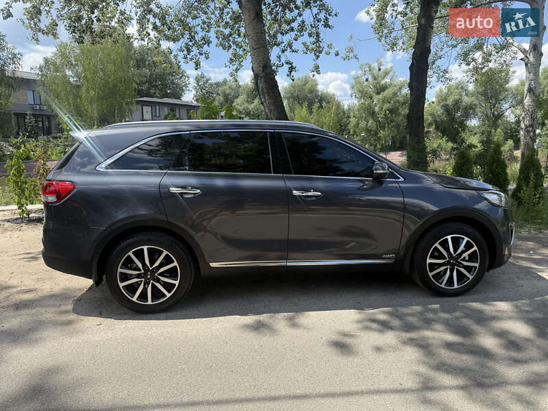 Внедорожник / Кроссовер Kia Sorento 2016 в Киеве