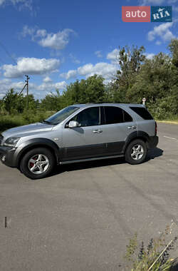 Позашляховик / Кросовер Kia Sorento 2005 в 