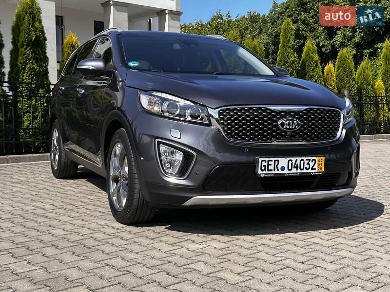 Позашляховик / Кросовер Kia Sorento 2015 в Стрию