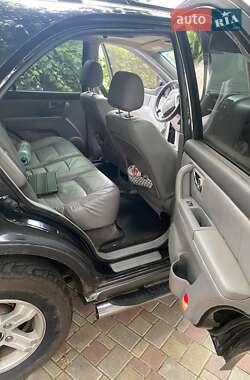 Внедорожник / Кроссовер Kia Sorento 2006 в 