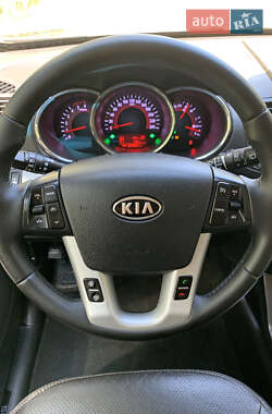 Внедорожник / Кроссовер Kia Sorento 2012 в 