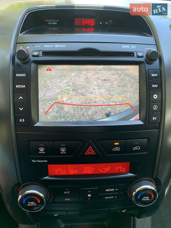 Внедорожник / Кроссовер Kia Sorento 2012 в Вараше