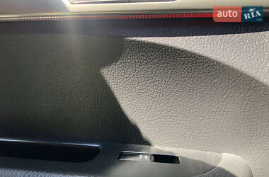 Внедорожник / Кроссовер Kia Sorento 2012 в 