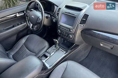 Внедорожник / Кроссовер Kia Sorento 2014 в 