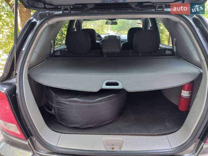 Позашляховик / Кросовер Kia Sorento 2005 в Дніпрі