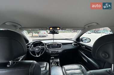 Внедорожник / Кроссовер Kia Sorento 2016 в 