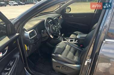 Внедорожник / Кроссовер Kia Sorento 2016 в 