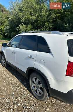 Внедорожник / Кроссовер Kia Sorento 2010 в 
