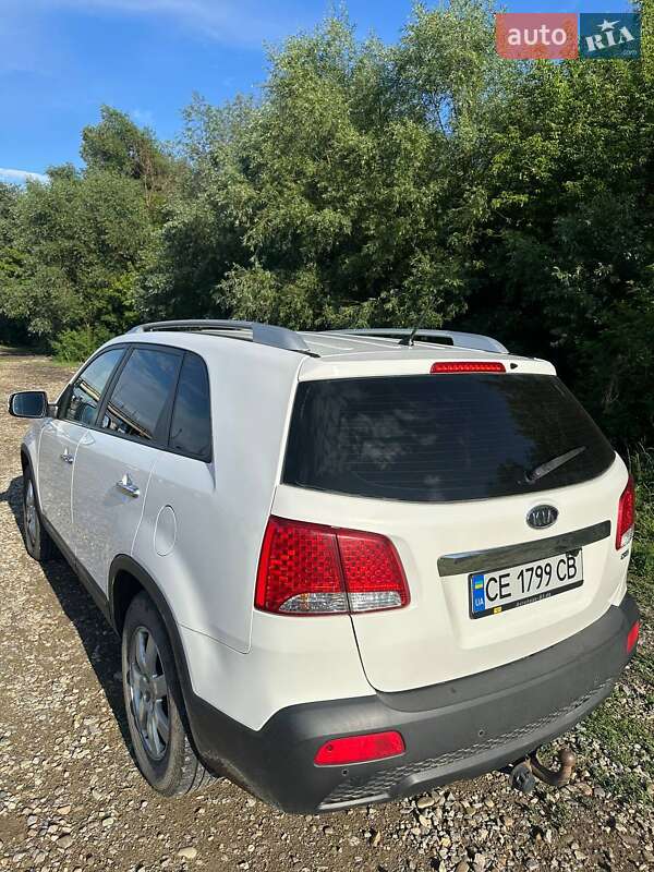 Внедорожник / Кроссовер Kia Sorento 2010 в Черновцах