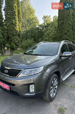 Позашляховик / Кросовер Kia Sorento 2014 в Рівному