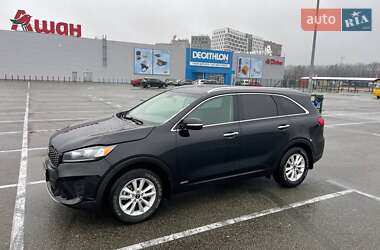 Внедорожник / Кроссовер Kia Sorento 2018 в 