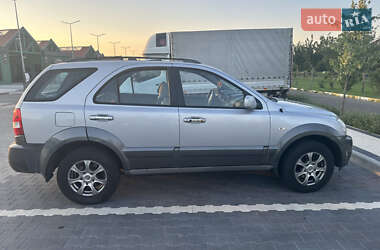 Внедорожник / Кроссовер Kia Sorento 2005 в 
