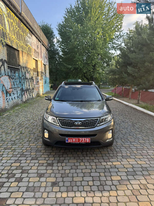 Позашляховик / Кросовер Kia Sorento 2014 в Луцьку
