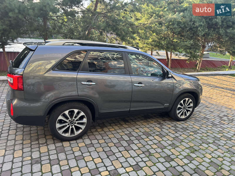 Позашляховик / Кросовер Kia Sorento 2014 в Луцьку