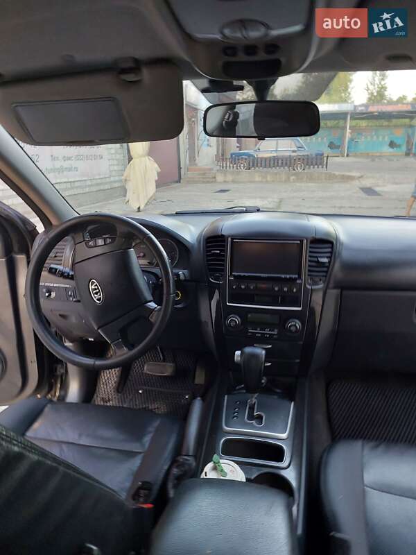 Внедорожник / Кроссовер Kia Sorento 2009 в Новом Роздоле