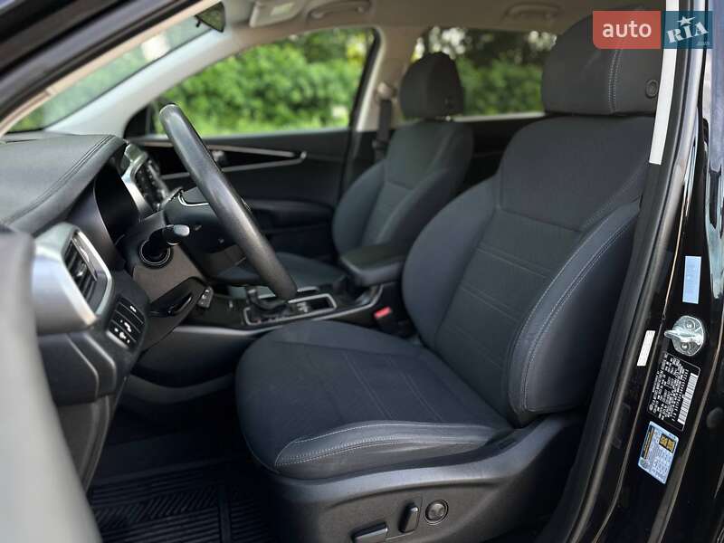 Внедорожник / Кроссовер Kia Sorento 2019 в Киеве