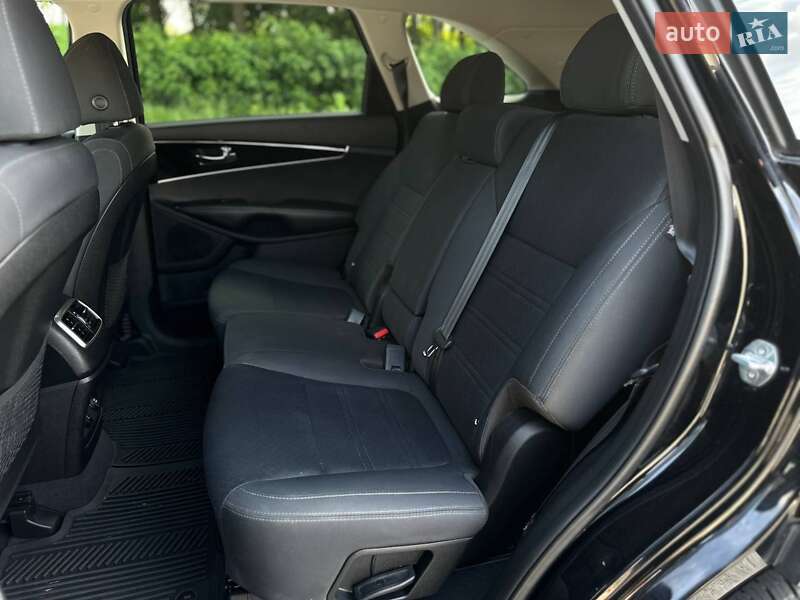 Внедорожник / Кроссовер Kia Sorento 2019 в Киеве