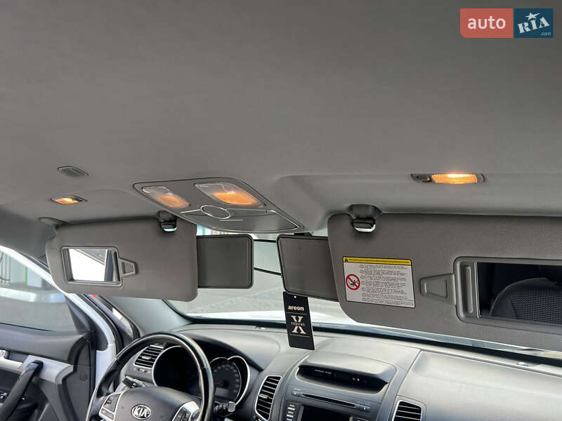 Внедорожник / Кроссовер Kia Sorento 2013 в Житомире