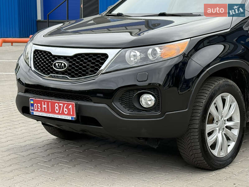 Внедорожник / Кроссовер Kia Sorento 2011 в Ровно