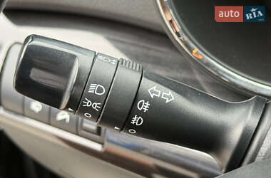 Внедорожник / Кроссовер Kia Sorento 2011 в 