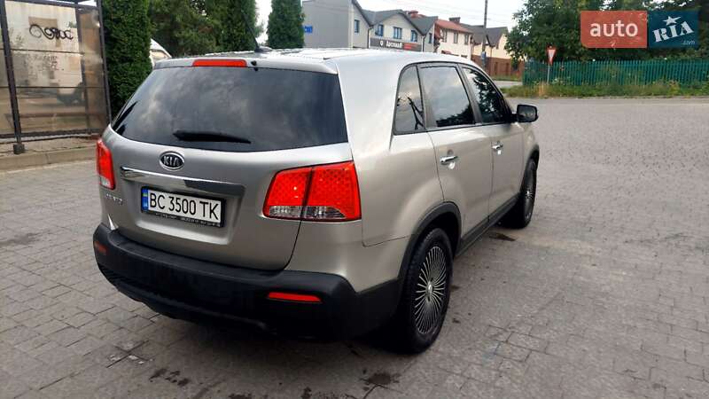 Внедорожник / Кроссовер Kia Sorento 2012 в Ивано-Франковске