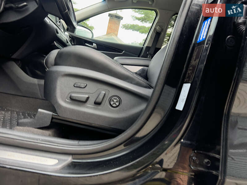 Внедорожник / Кроссовер Kia Sorento 2015 в Ивано-Франковске