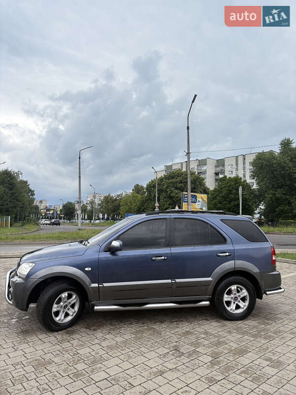 Внедорожник / Кроссовер Kia Sorento 2004 в Дрогобыче