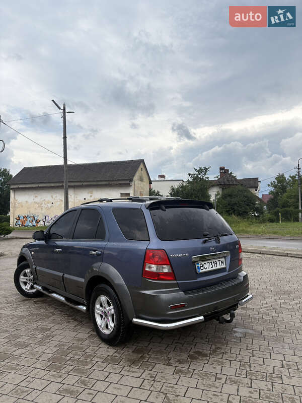 Внедорожник / Кроссовер Kia Sorento 2004 в Дрогобыче