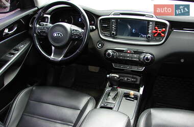 Внедорожник / Кроссовер Kia Sorento 2015 в 