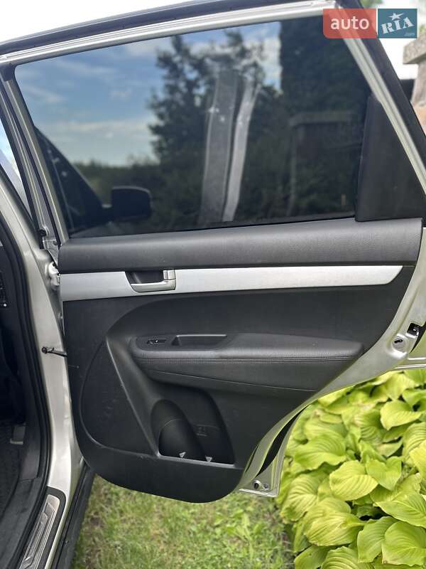 Внедорожник / Кроссовер Kia Sorento 2012 в Городенке