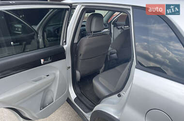 Позашляховик / Кросовер Kia Sorento 2011 в 