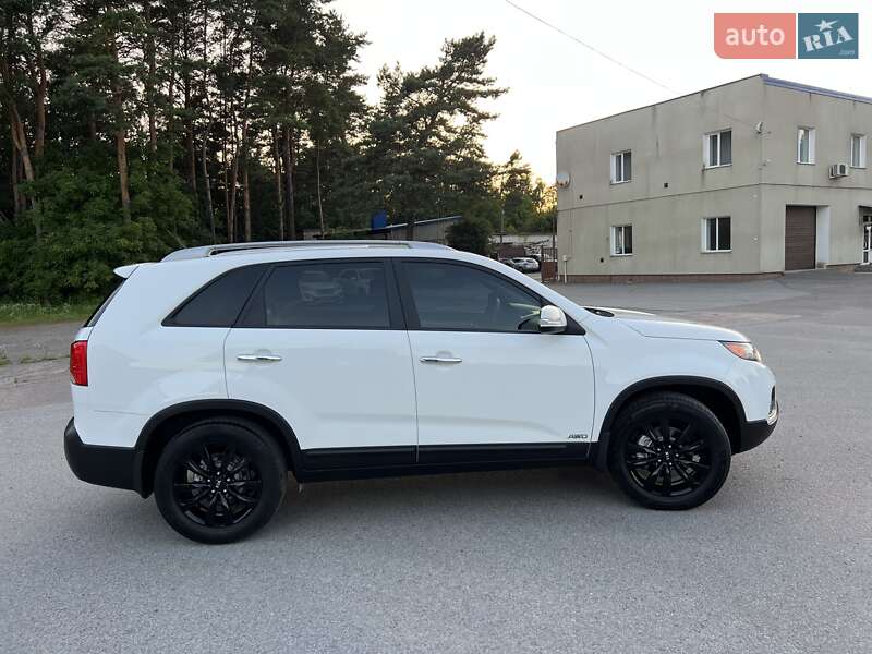 Внедорожник / Кроссовер Kia Sorento 2011 в Радивилове