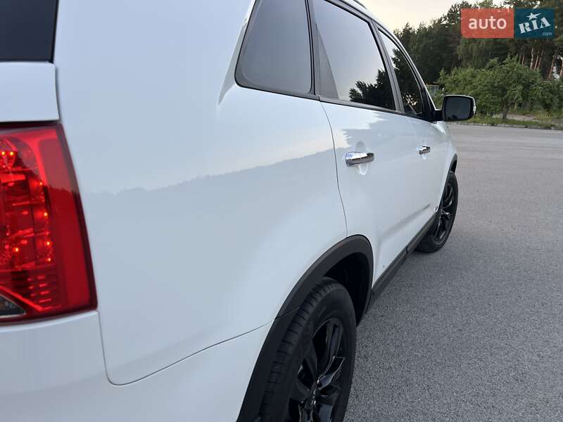 Внедорожник / Кроссовер Kia Sorento 2011 в Радивилове