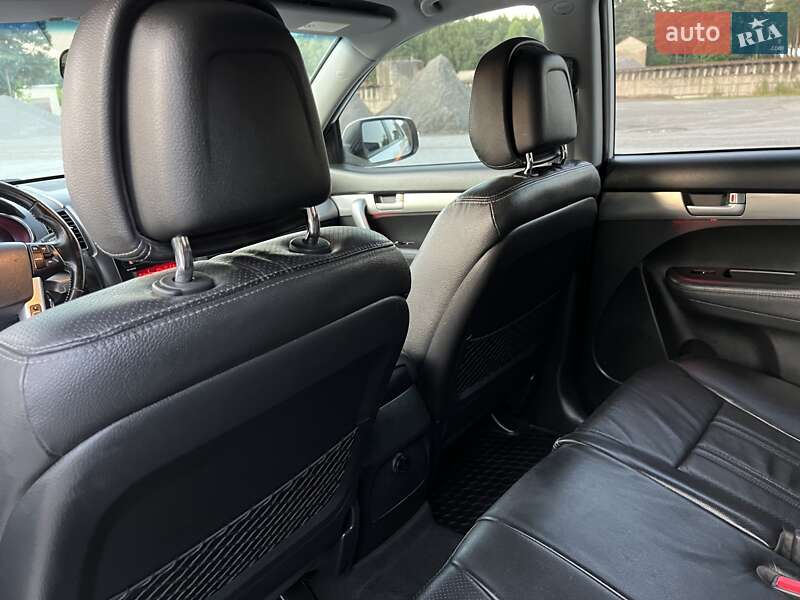 Внедорожник / Кроссовер Kia Sorento 2011 в Радивилове