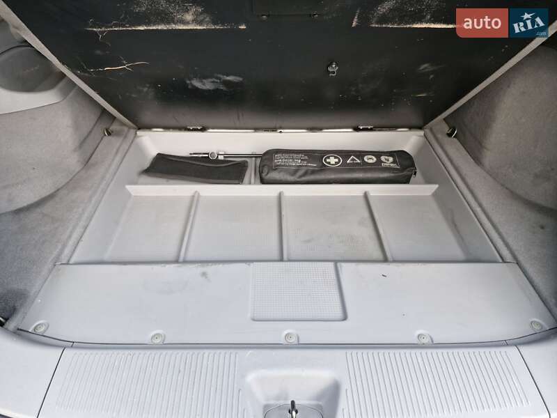 Внедорожник / Кроссовер Kia Sorento 2006 в Одессе