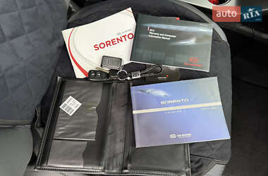 Внедорожник / Кроссовер Kia Sorento 2011 в 