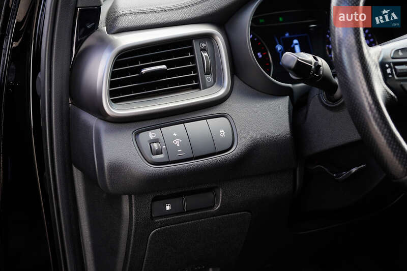 Внедорожник / Кроссовер Kia Sorento 2015 в Житомире