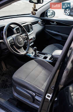 Внедорожник / Кроссовер Kia Sorento 2015 в 