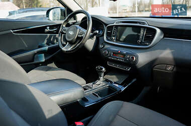 Внедорожник / Кроссовер Kia Sorento 2015 в 