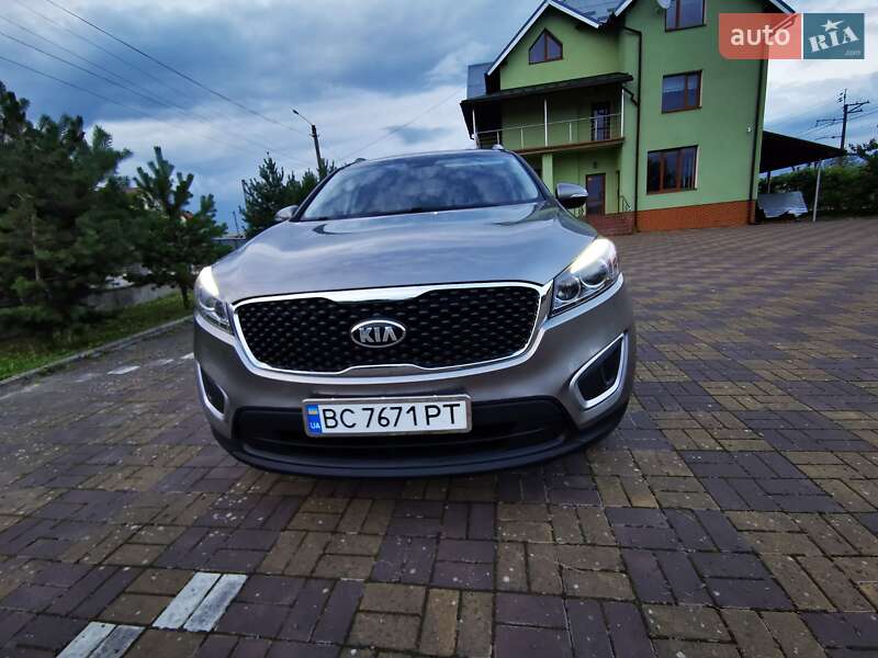 Внедорожник / Кроссовер Kia Sorento 2015 в Самборе