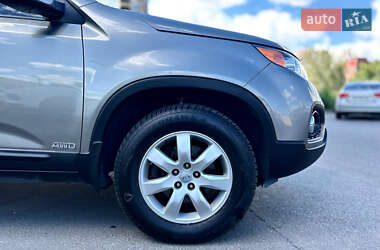 Внедорожник / Кроссовер Kia Sorento 2012 в 