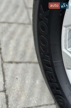 Внедорожник / Кроссовер Kia Sorento 2011 в 