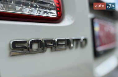 Внедорожник / Кроссовер Kia Sorento 2011 в 