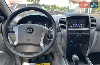 Внедорожник / Кроссовер Kia Sorento 2005 в 