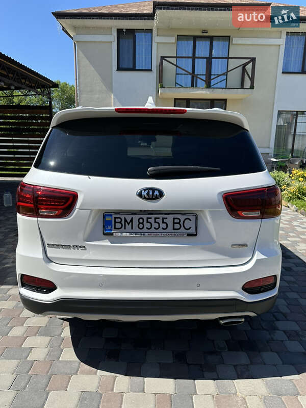Внедорожник / Кроссовер Kia Sorento 2017 в Сумах фото 4 Внедорожник / Кроссовер Kia Sorento 2017 в Сумах