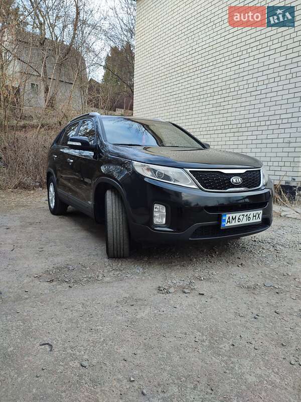 Внедорожник / Кроссовер Kia Sorento 2013 в Житомире