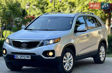 Внедорожник / Кроссовер Kia Sorento 2010 в Межгорье