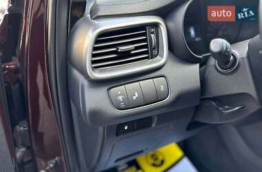 Внедорожник / Кроссовер Kia Sorento 2019 в 