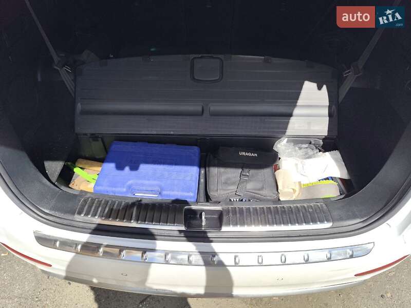 Позашляховик / Кросовер Kia Sorento 2017 в Харкові