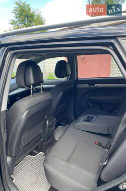 Внедорожник / Кроссовер Kia Sorento 2013 в 